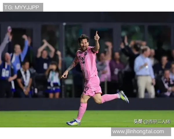 全球足球历史超巨球星排名前十名盘点 每一位都是传奇人物