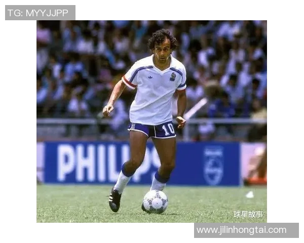 足球历史最受喜爱的球星盘点及其辉煌成就背后的故事